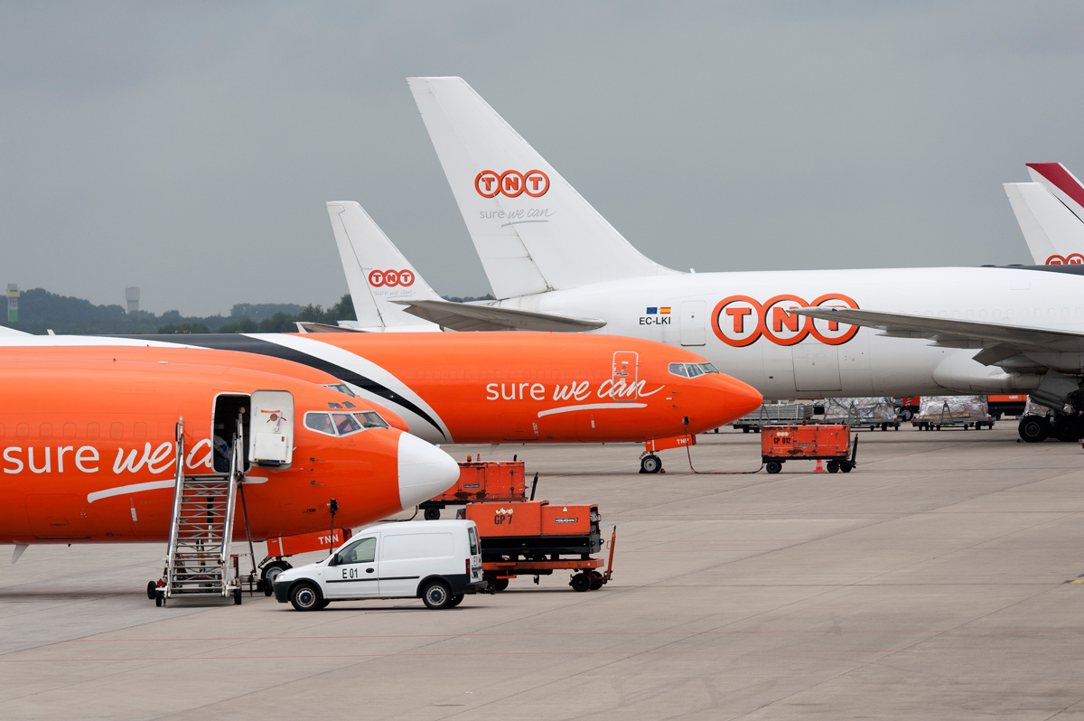 tnt-express-aircraft-in-Liege