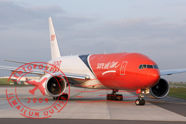 TNT Boeing 777