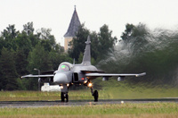 SAAB_Gripen_takeoff_1