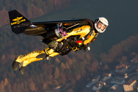 Jetman_Rossy_1