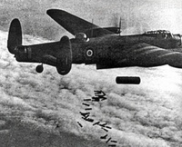 Lancaster_I_NG128_Dropping_Load_-_Duisburg_-_Oct_14_-_1944_2_wikimedia