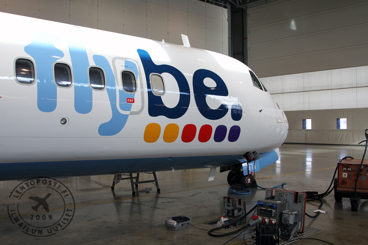 Flybe_ATR_nose_1