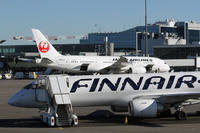 JAL_Finnair_1