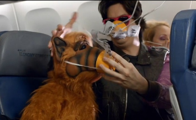 delta_safetyvideo_80_2_youtube