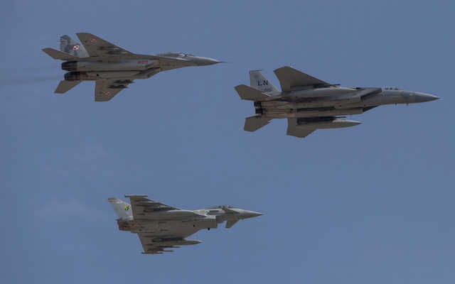 MiG29_F15_typhoon_NATO