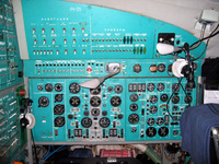 il76_cockpit_3