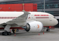 AirIndia_Dreamliner_gate_1