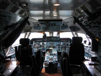an124_cockpit_1