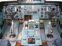 an124_cockpit_4