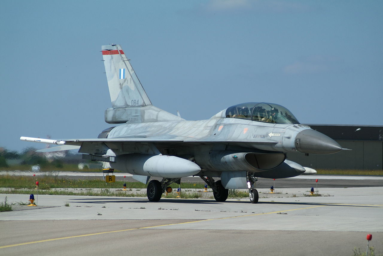 F16_hellenicairforce_wikimedia_JerryGunner