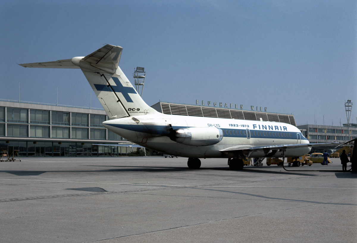 OH-LYD-Wienin-kentällä-vuonna-1973,-kuva-Finnair-Oyj_2