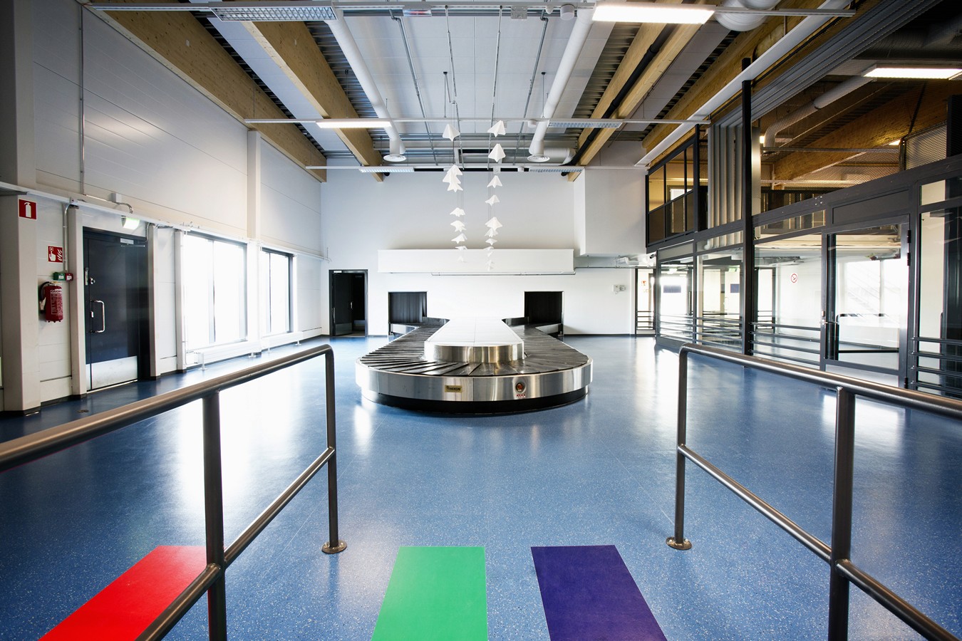 Tampere_Pirkkala_T2_karuselliaula2