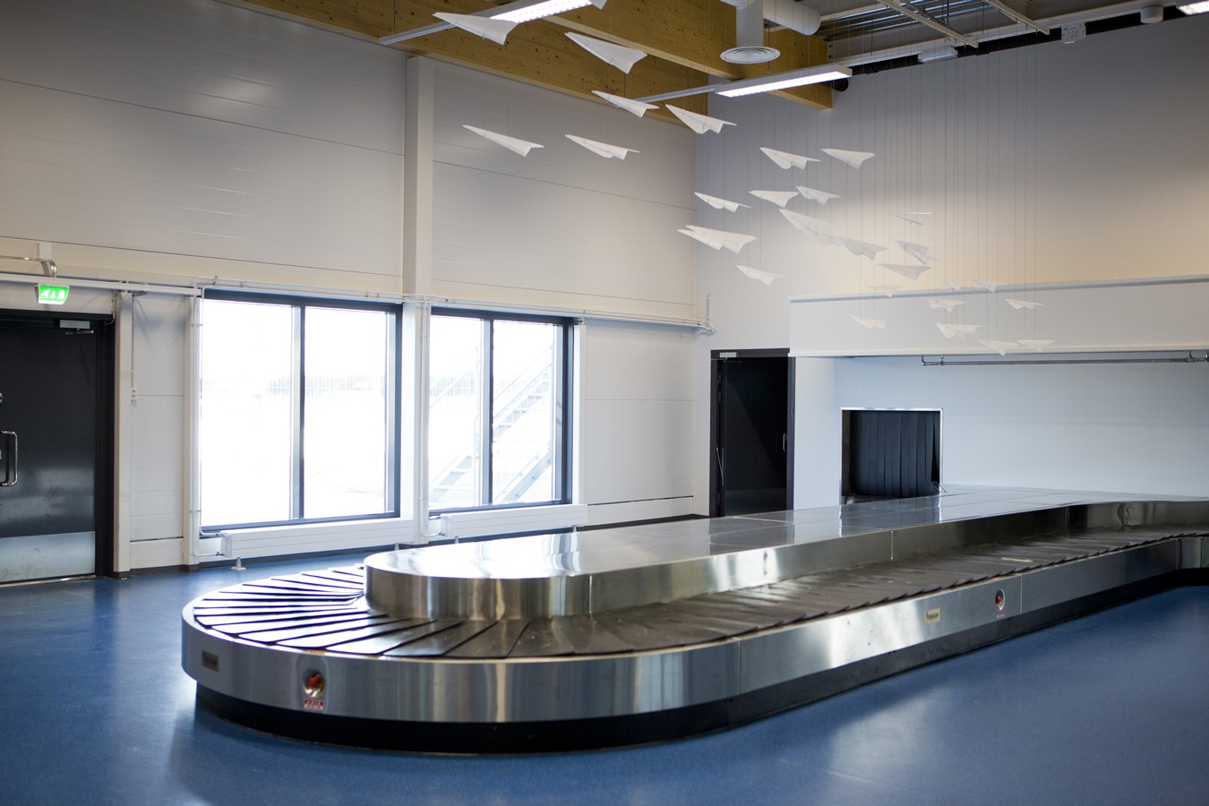 Tampere_Pirkkala_T2_matkalaukkukaruselli