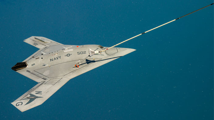 x47b-refuel_PW_USNAVY