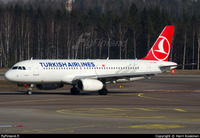 Turkish_A320_HarriKoskinen