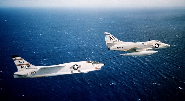 skyhawk_crusader_usnavy