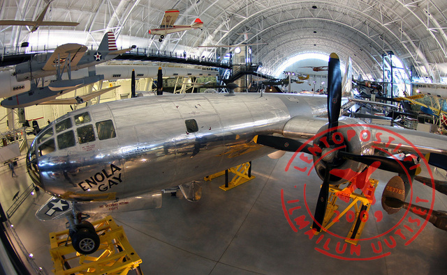 EnolaGay_1