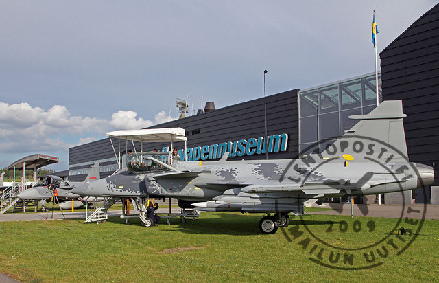 Gripen_rollout_museo_1