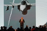 Gripen_rollout_hangari_Buskhe