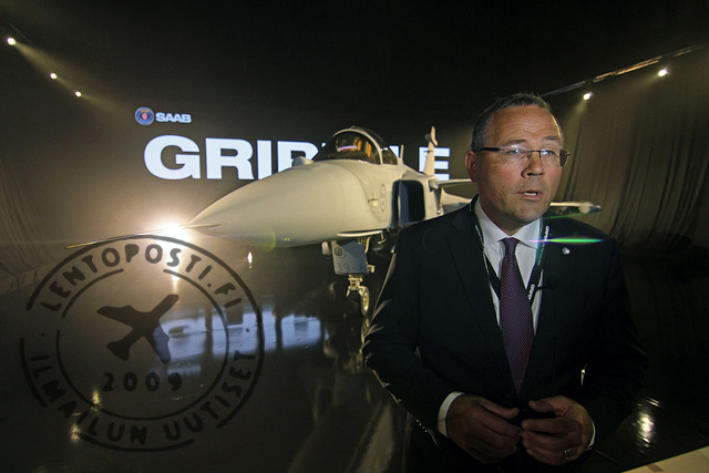 Gripen_rollout_Now_3