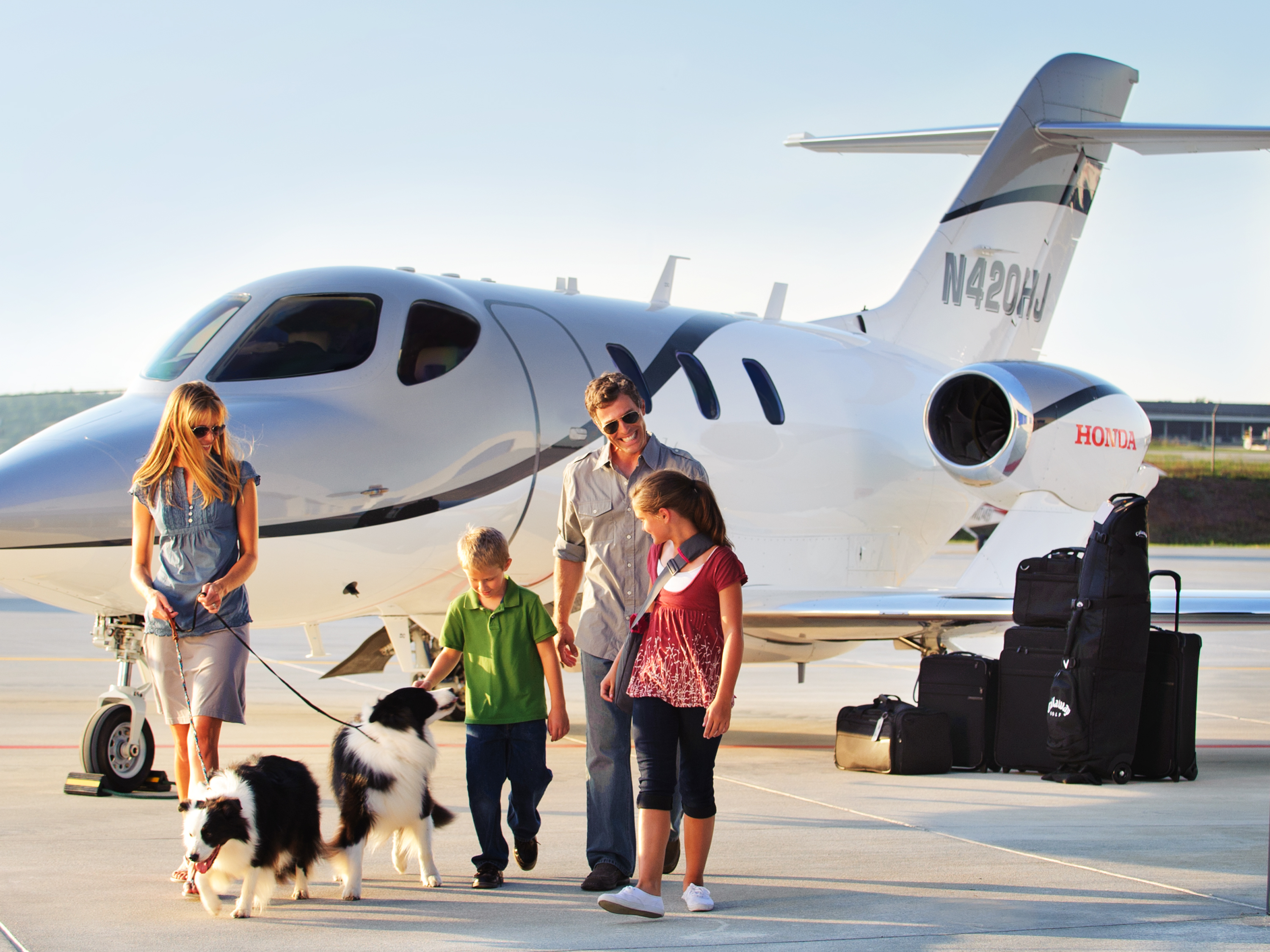 HondaJet_with_Family
