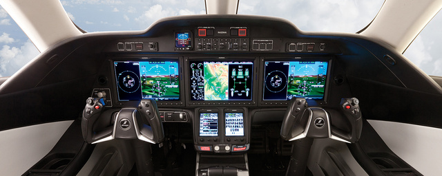 HondaJet_Cockpit_small