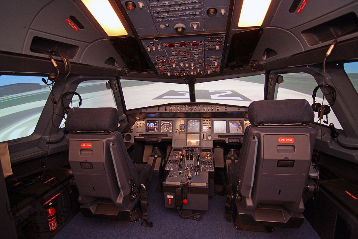 Patria_FTD_ohjaamo_close