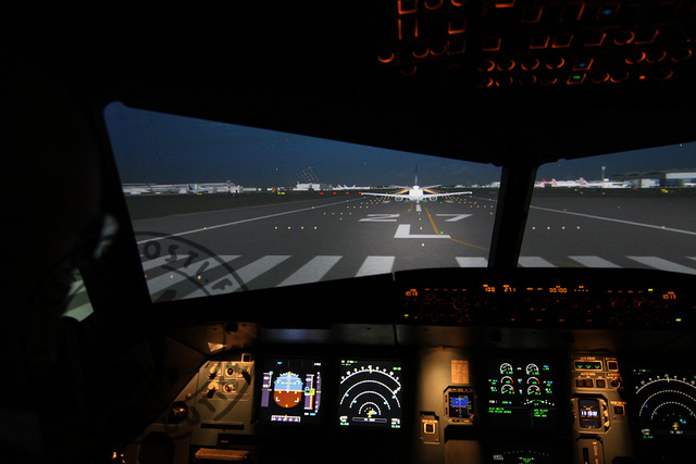 Patria_A320_Lontoo_27L