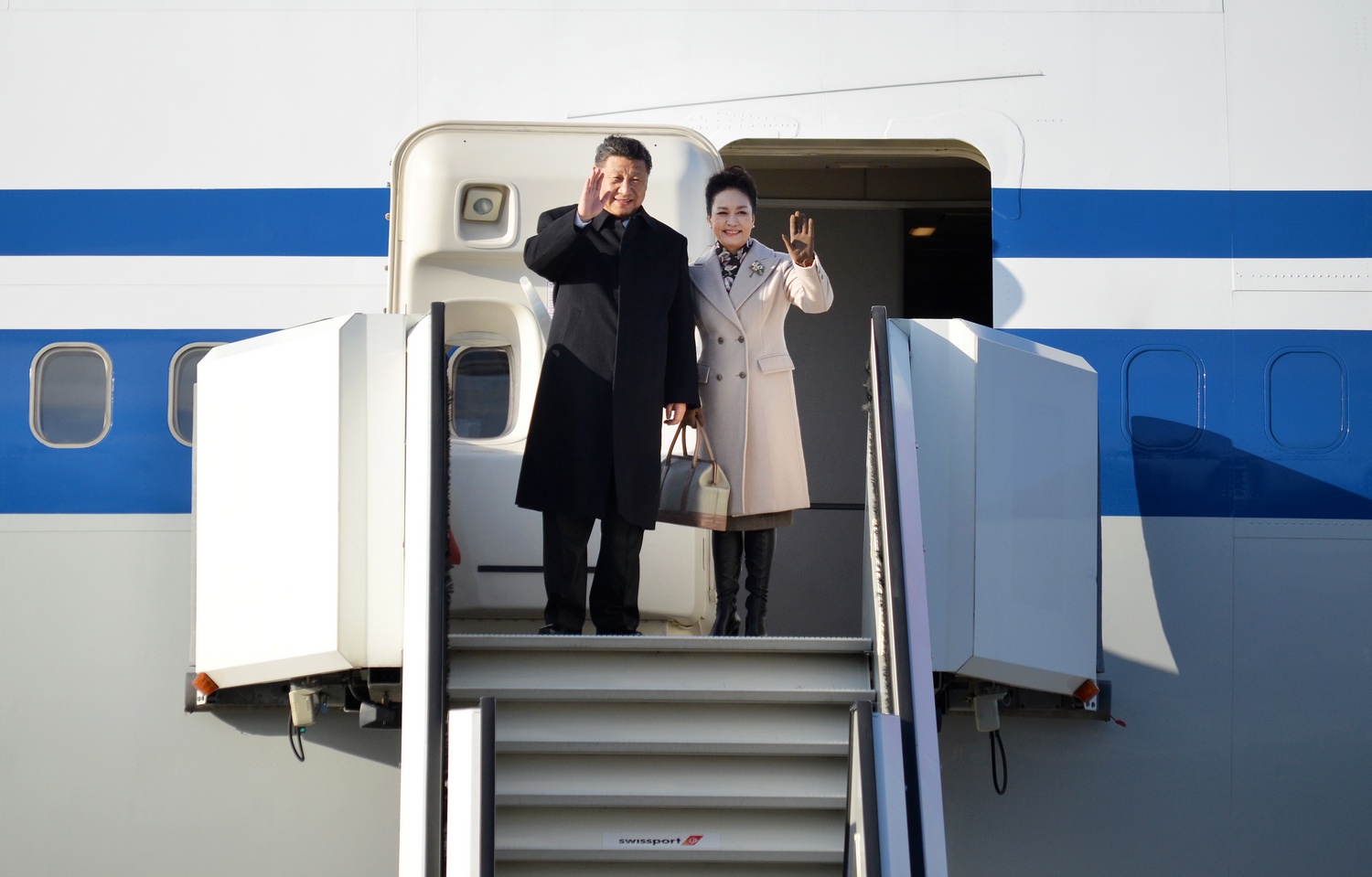 Xi_Jinping_boeing_0417_Finavia_1