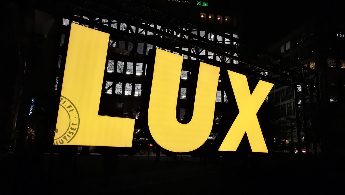 LUX_kyltti