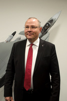 Håkan_Bushke_pysty