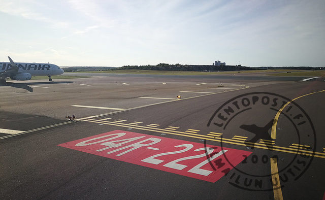 Kiitotie_odotuspaikka_2