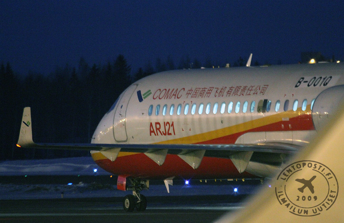Comac_ARJ21_close