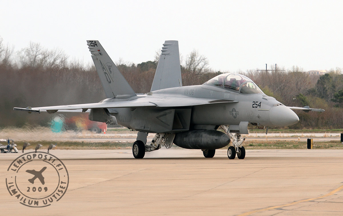 SH_USNavy_NASOceana_1