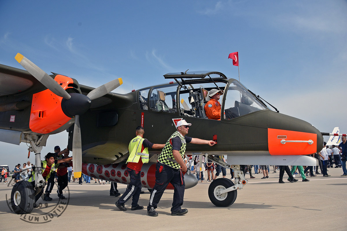 EAS_bronco