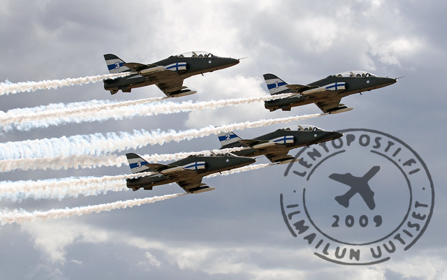 MH_ilmassa_tikkakoski