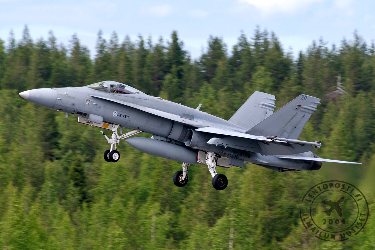 F-18C HN-428