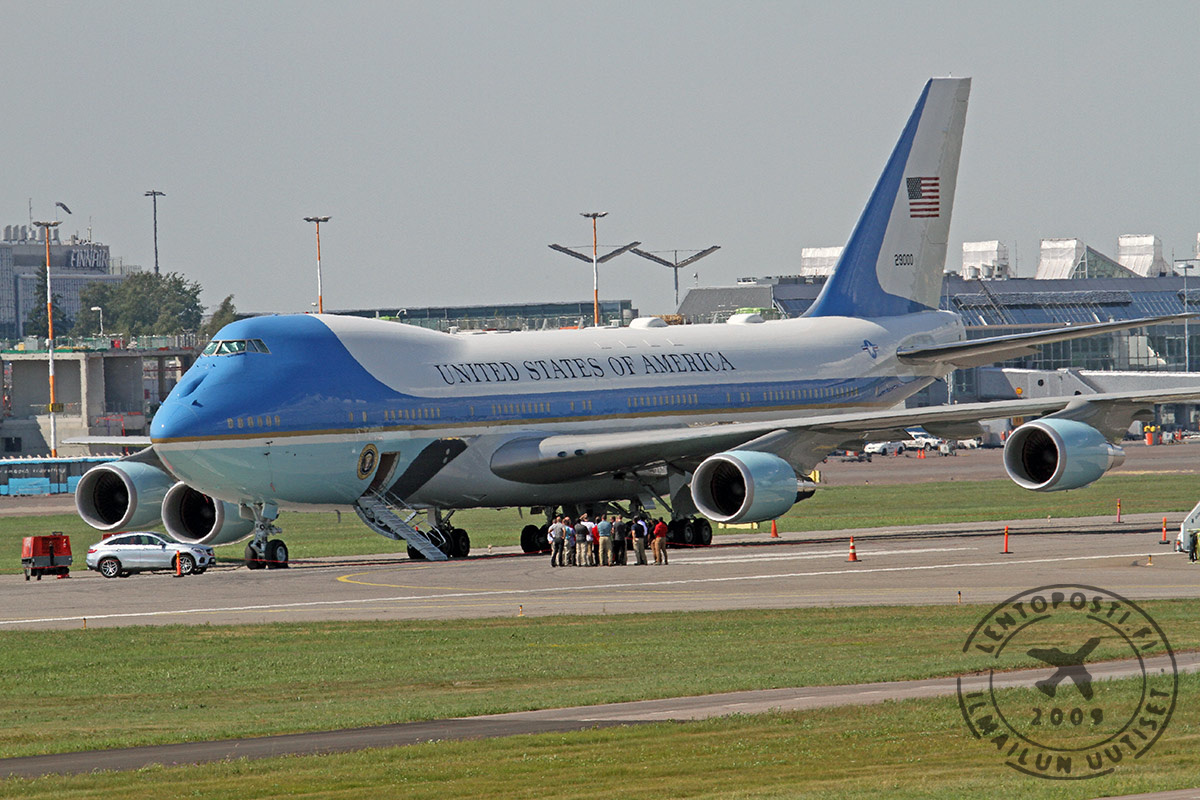 AF1_Apron