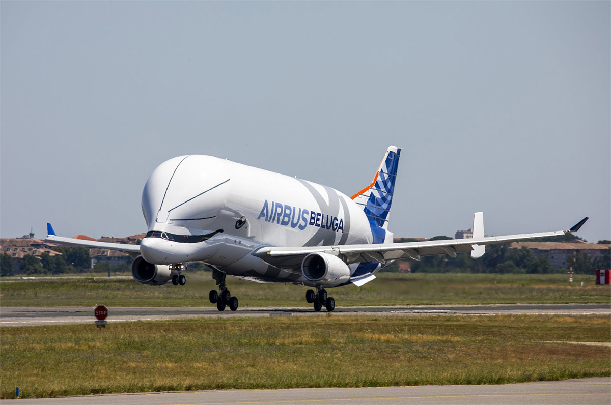 BelugaXL_takeoff_0