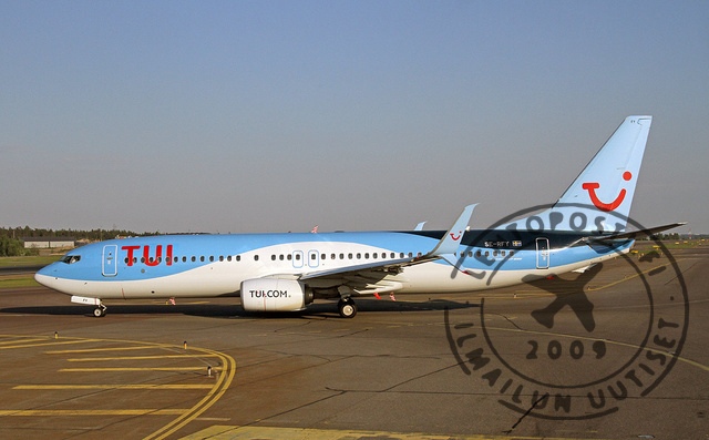 TUI_737800