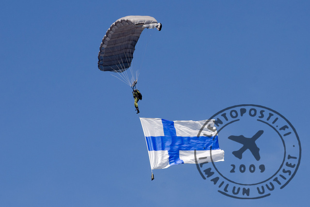 Utti19 Suomen lippu