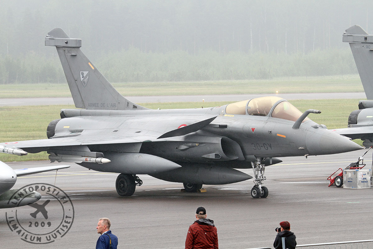 TA_Dassault_apron