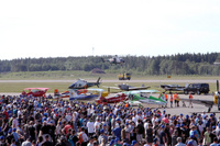 100_sininen_yleiso