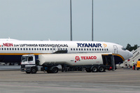 Ryanair_polttoainelisamaksu