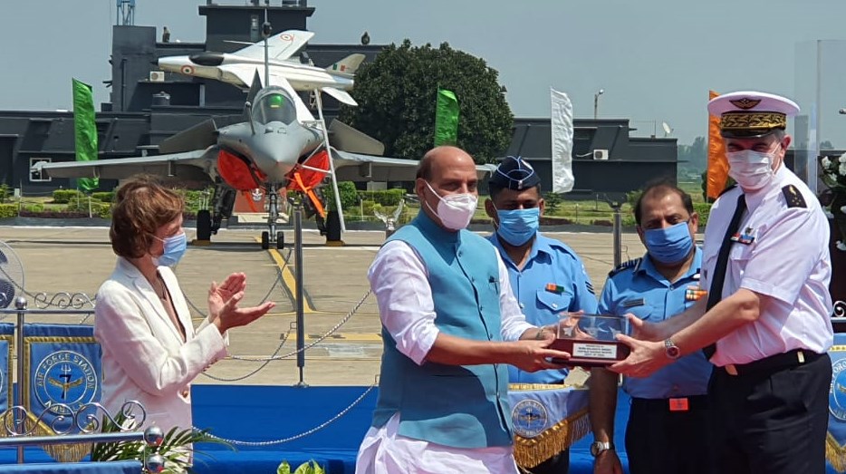 IAF_Rafale_seremonia_1