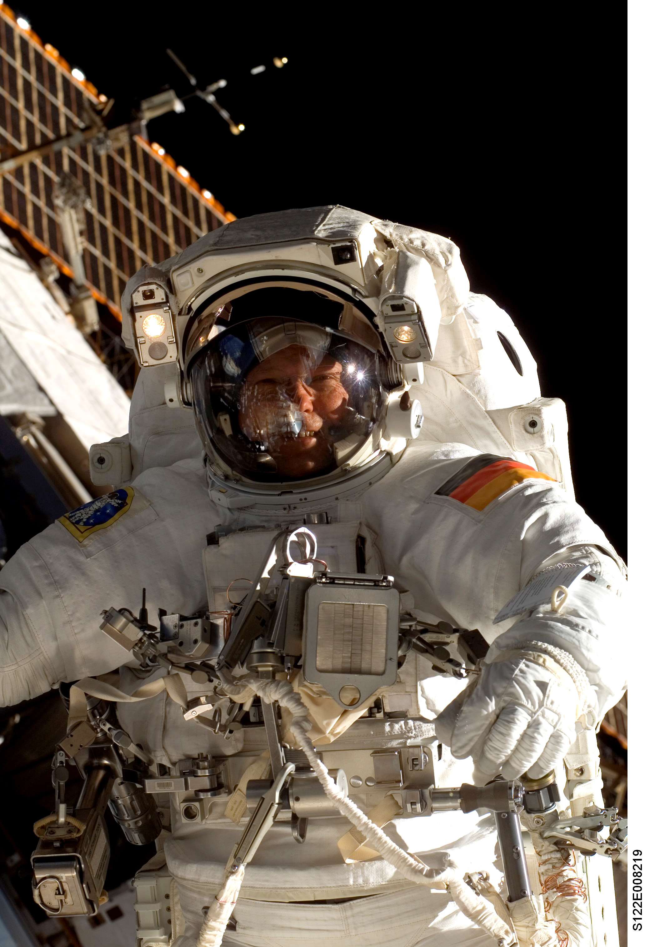 Schlegel_s_first_spacewalk