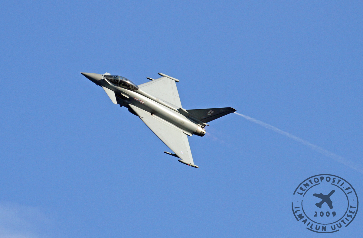 K21_Typhoon_1