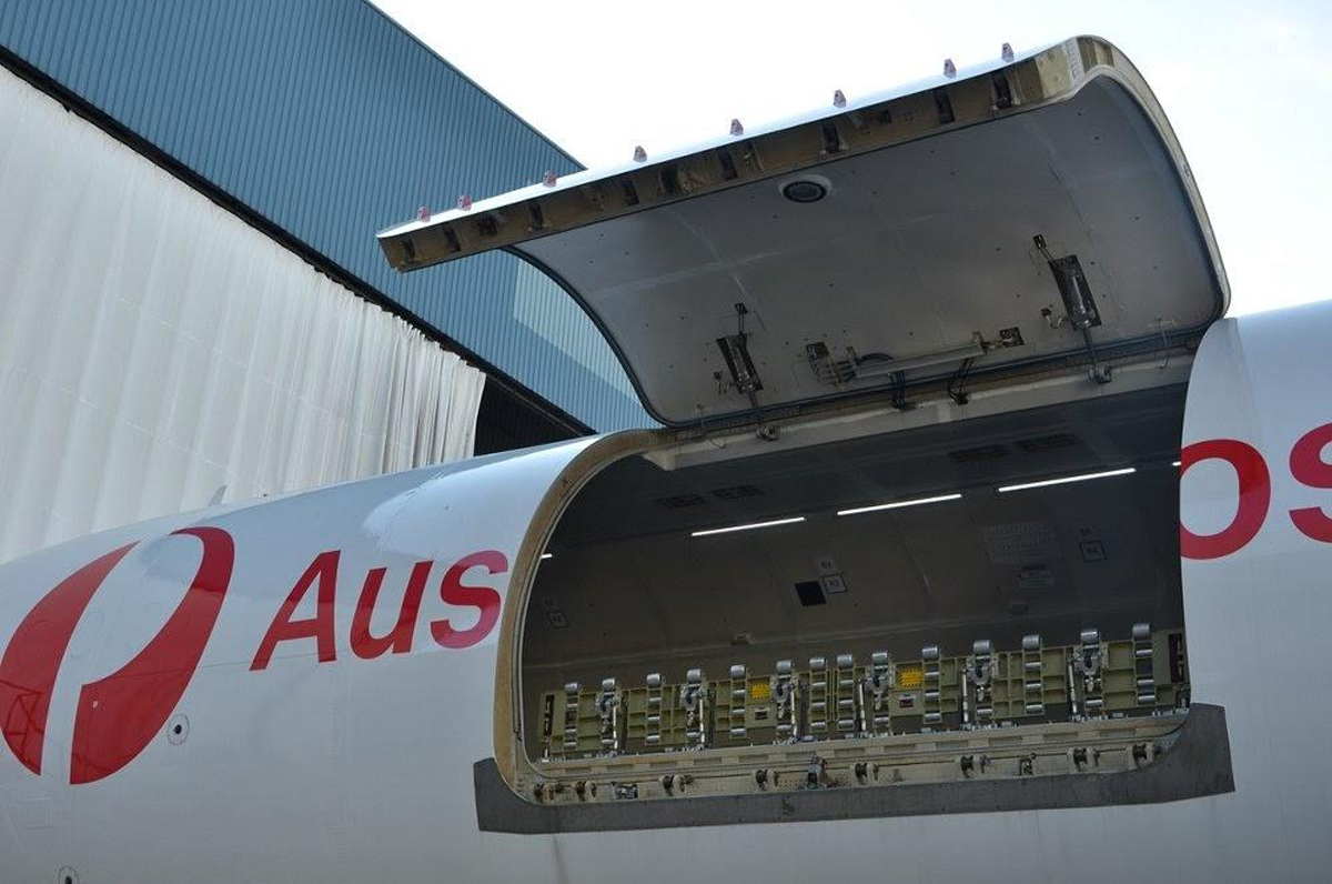 P2Fcargodoor