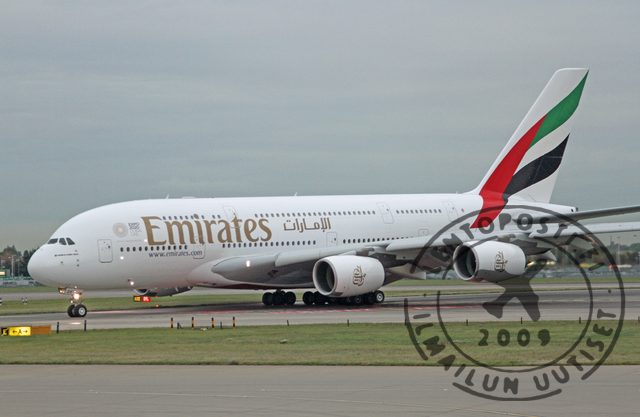Emirater_Airbus_A380