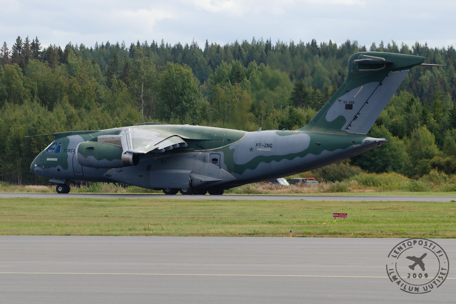PT-ZNG_090922c